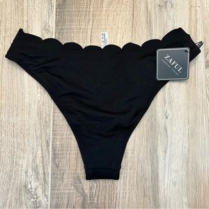 New! Zaful - Black bikini bottoms in size medium